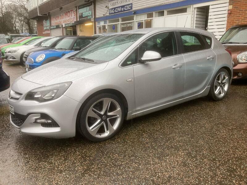 View VAUXHALL ASTRA 1.6 16v Limited Edition 