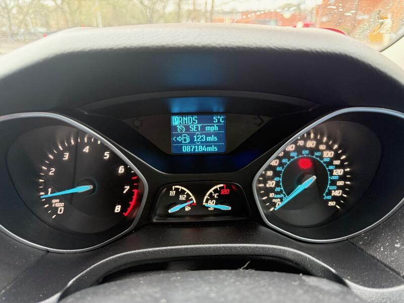 FORD FOCUS