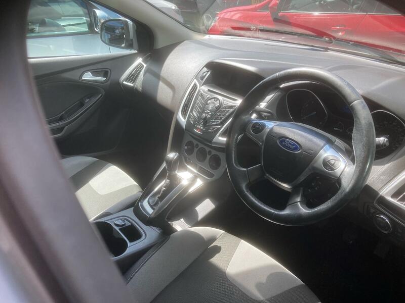 FORD FOCUS