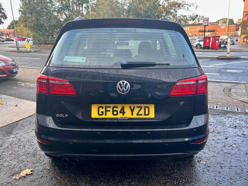 VOLKSWAGEN GOLF SV