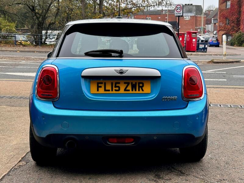MINI HATCH