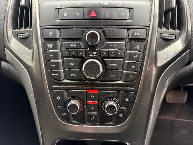 VAUXHALL ASTRA
