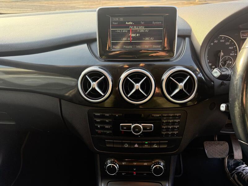 MERCEDES-BENZ B CLASS