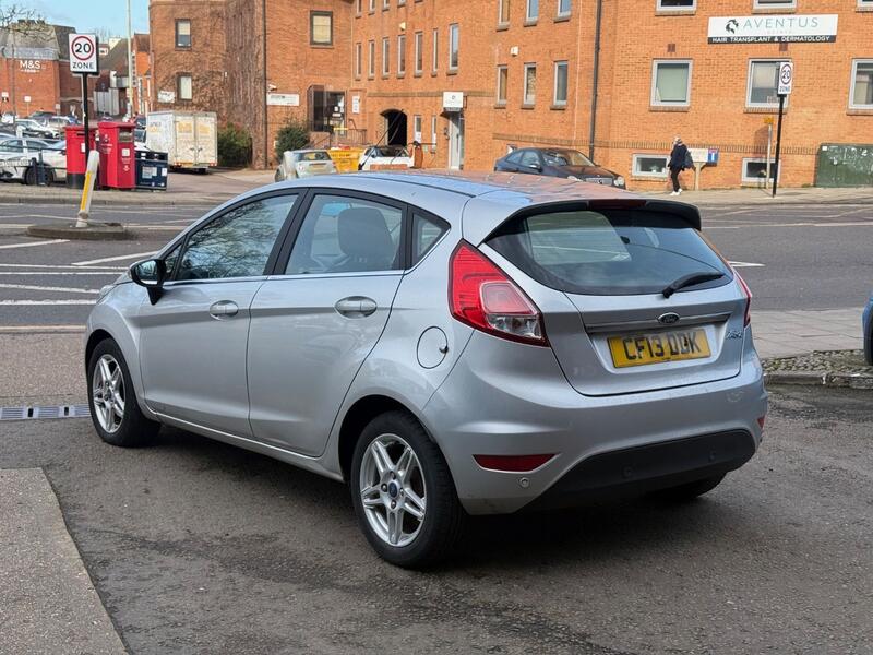 FORD FIESTA