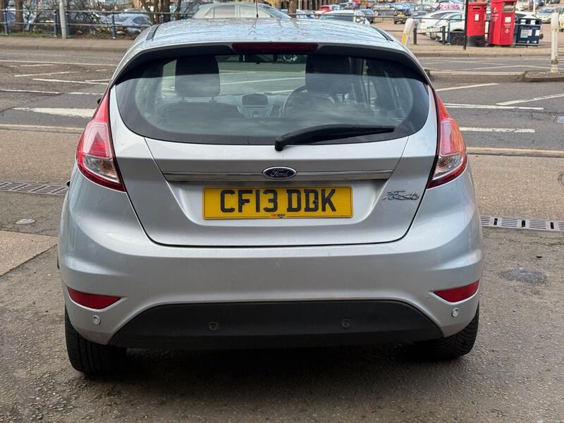 FORD FIESTA