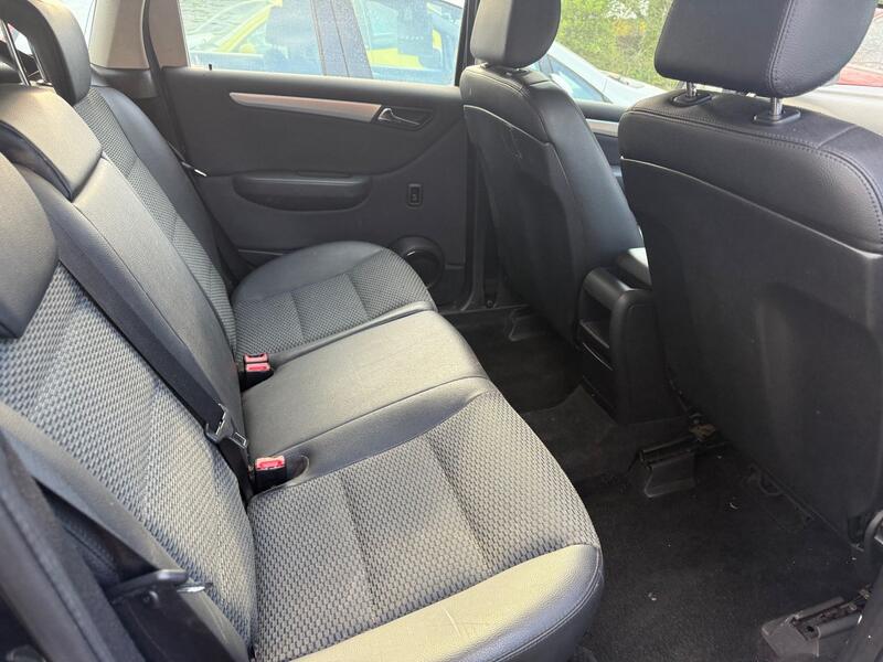 MERCEDES-BENZ B CLASS