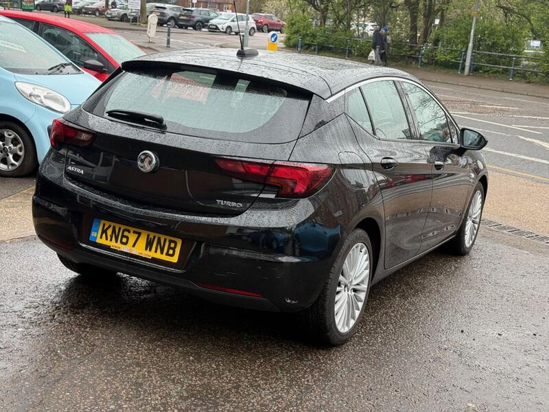 VAUXHALL ASTRA