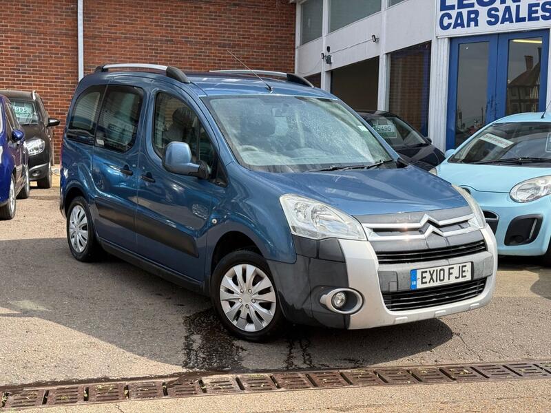 View CITROEN BERLINGO 1.6 HDi XTR