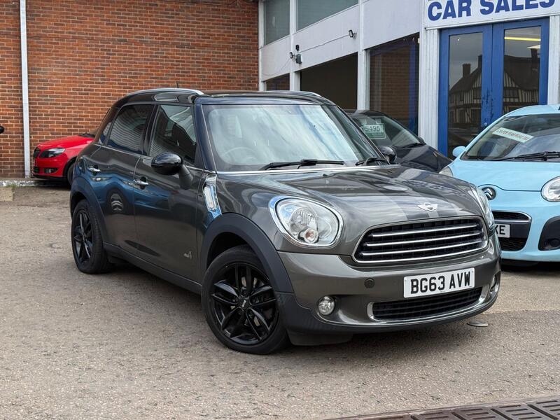 View MINI COUNTRYMAN SUV (2010 - 2015)