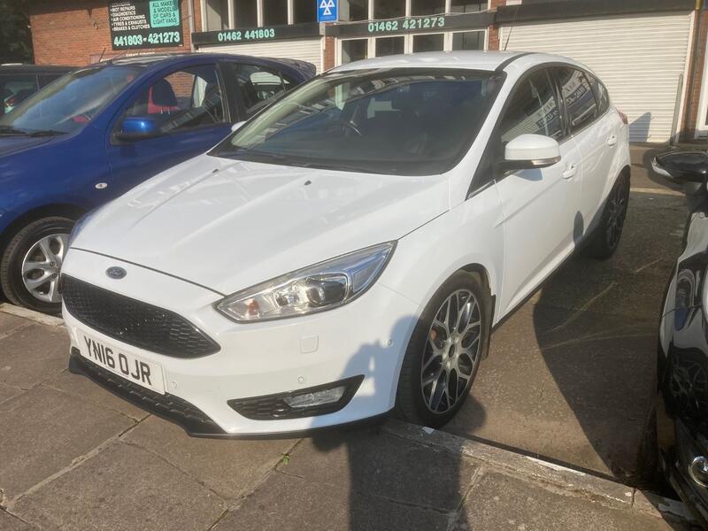 View FORD FOCUS 1.5 T EcoBoost Titanium X