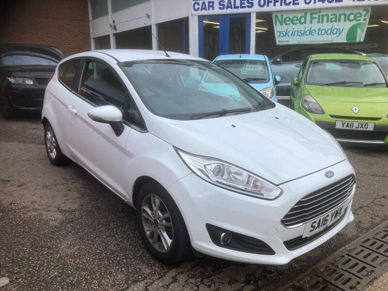 View FORD FIESTA 1.3 Zetec