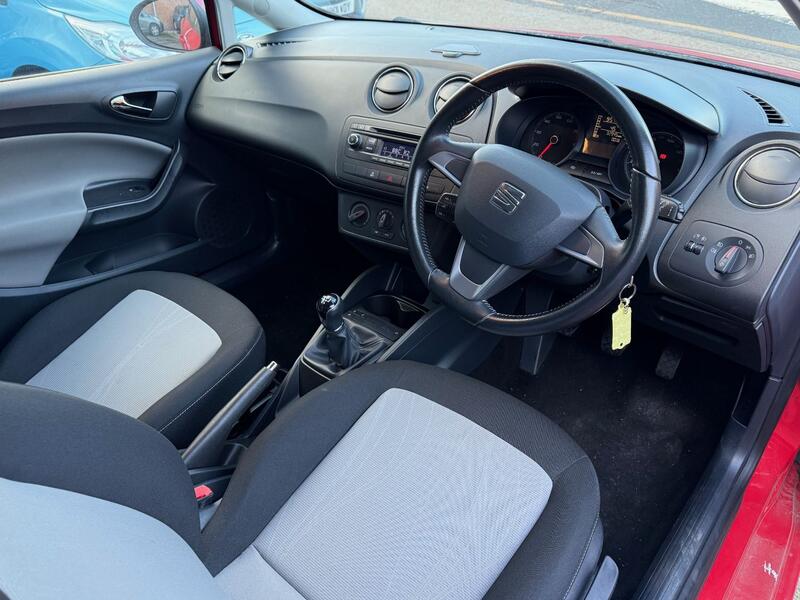 SEAT IBIZA