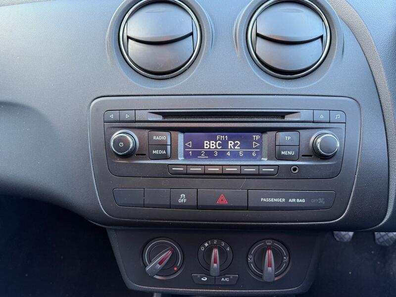 SEAT IBIZA