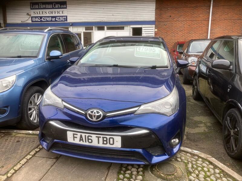View TOYOTA AVENSIS D-4D BUSINESS EDITION